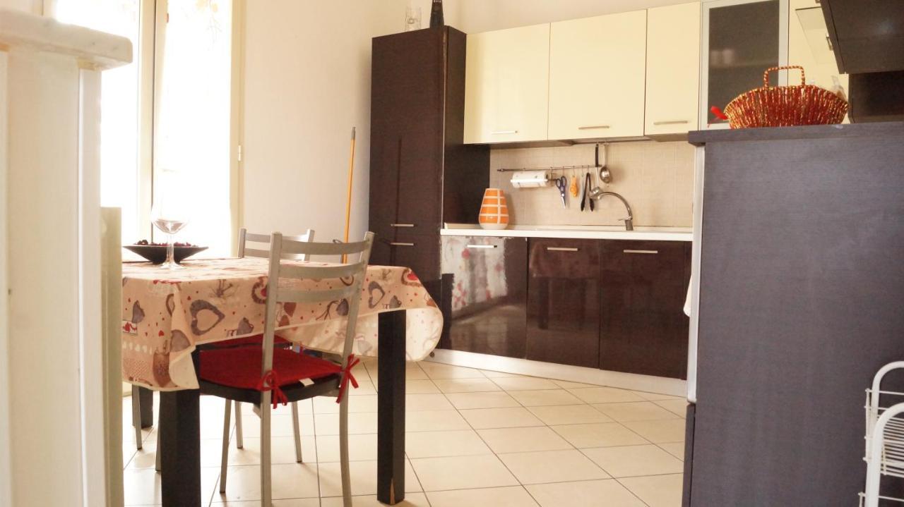Bed And Breakfast Da Nonna Ezia アルベンガ エクステリア 写真